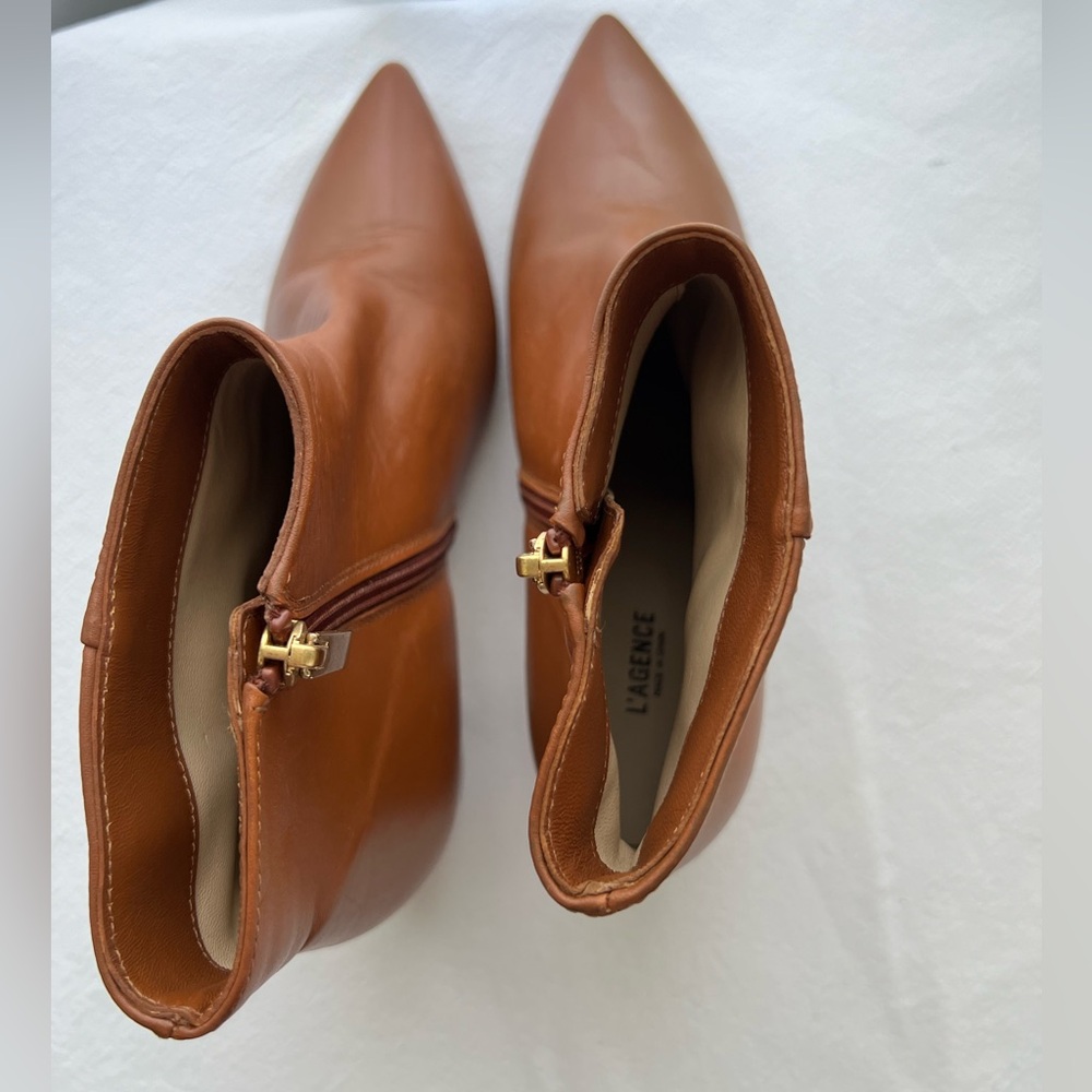 L'agence Jeanne I| Pointed Toe Bootie in Luggage Brown Size 39 New - Picture 5 of 11